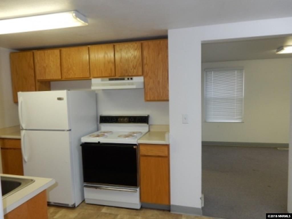 10 E 6th St, Battle Mountain, NV 89820